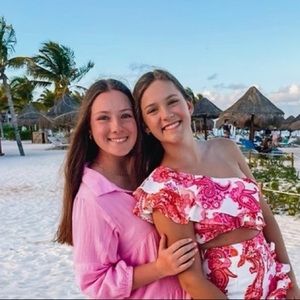 Meet your Posher, Kira